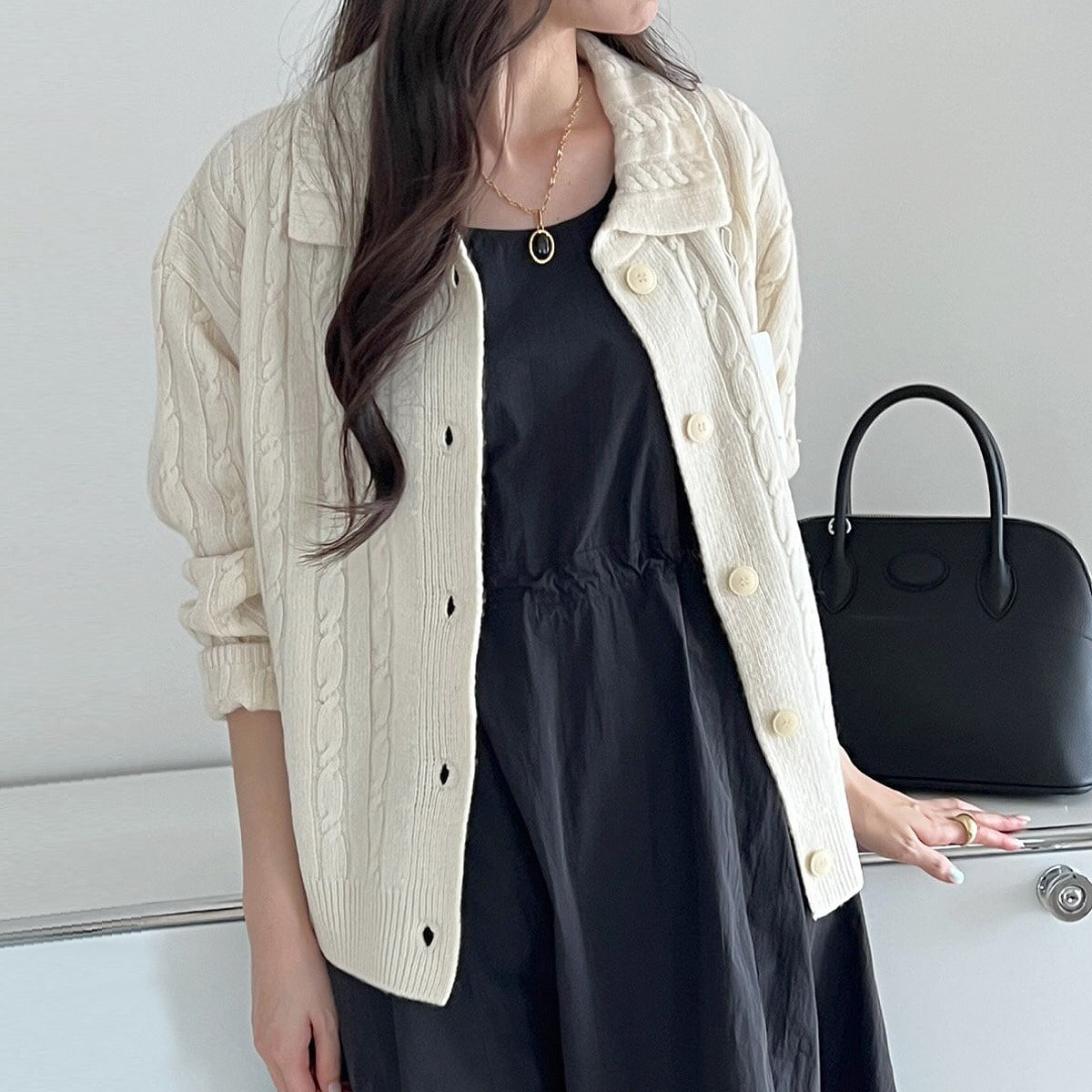 Cable Super Fine Wool Twisted Collar Wool Knit Cardigan